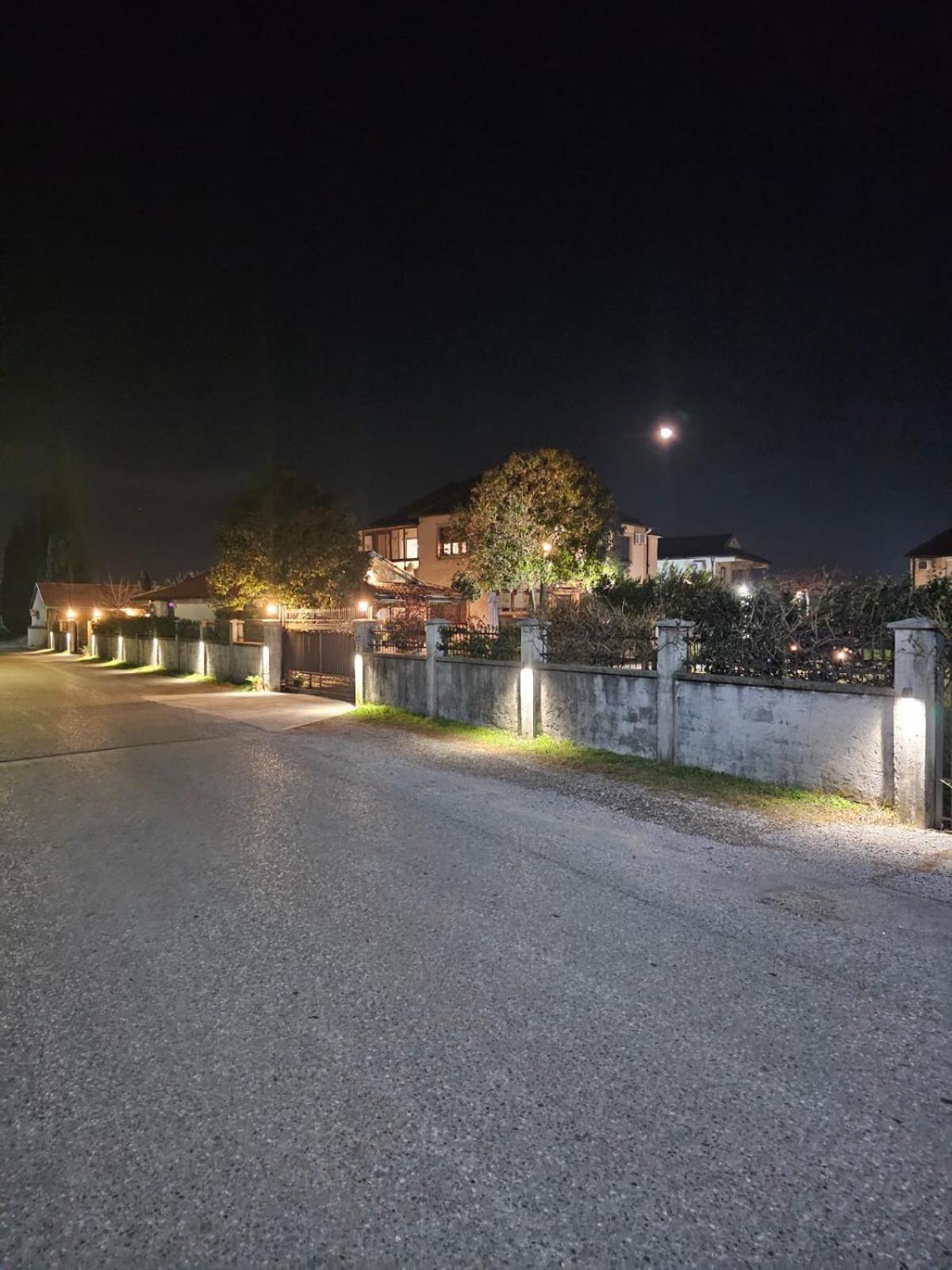 Apartments Aerodrom Podgorica Eksteriør billede