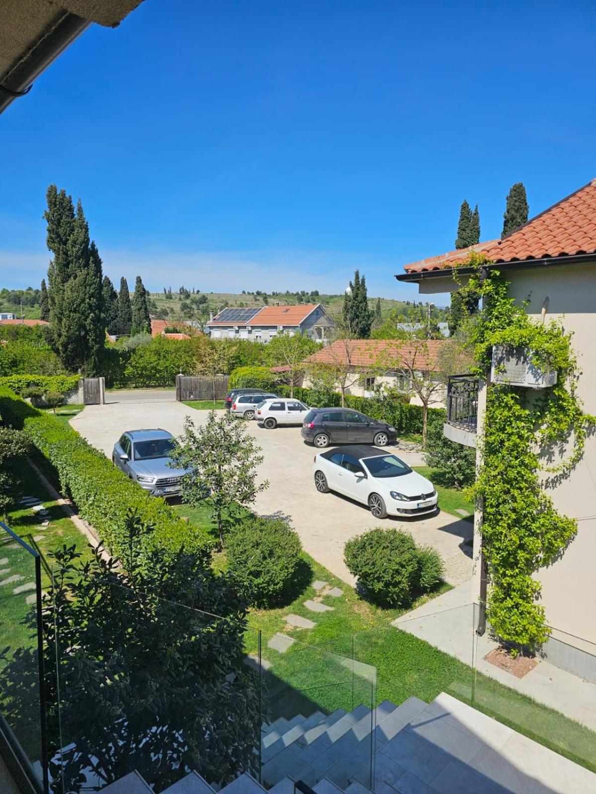 Apartments Aerodrom Podgorica Eksteriør billede